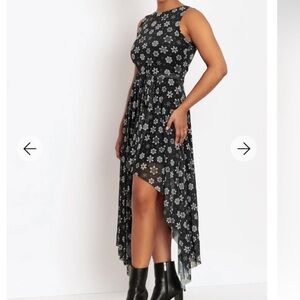 BNWT Blackmilk skull snowflakes dress